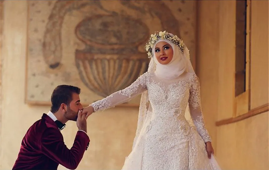 Saidmhamad High Neck Fully Lace Applique Long Sleeves Muslim Wedding Dresses with Kerchief Crystals Bridal Dress vestido de novia