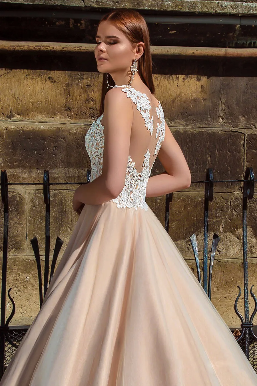 Vintage Lace Champagne Wedding Dress with Color Appliques Lace Floor-Length Tulle Online Shop Bridal Gowns Vestido De Noiva