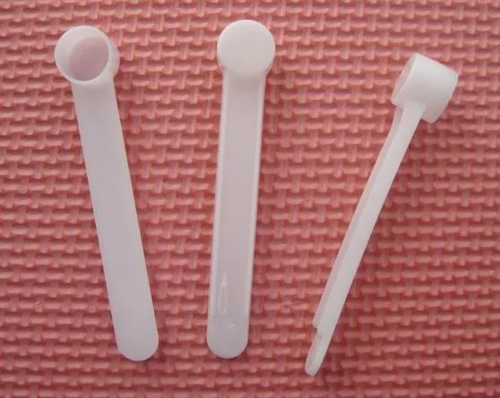 Całe 1G 2 ml narzędzie do miarki plastikowej 1 Gram PP łyżka do płynnego mleka medycznego w proszku - OP1012A2005