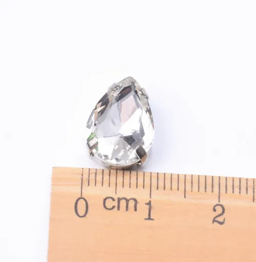 frei shippment! 35 teile / los 10x14mm Kristallknöpfe Teardrop form Glas In Weiß K Metall Klaue Einstellungen Nähen Auf Kleid Schuhe