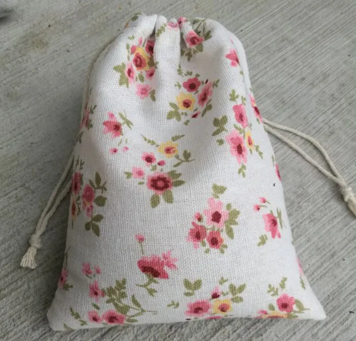 Bolsa de regalo de lino con estampado de flores puras, bolsitas de viaje, saco de organza, bolsas de regalo para joyería 2430