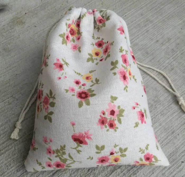 Pure Flower Printed Linen Presentpåse påsar Travel Organza Sack Jewelry Gift Pouches271m