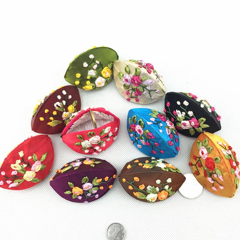 Fita artesanal bordado pequeno jóias caixa de presente anel coin caso de armazenamento chinês artesanato de cetim pano embalagem de papelão