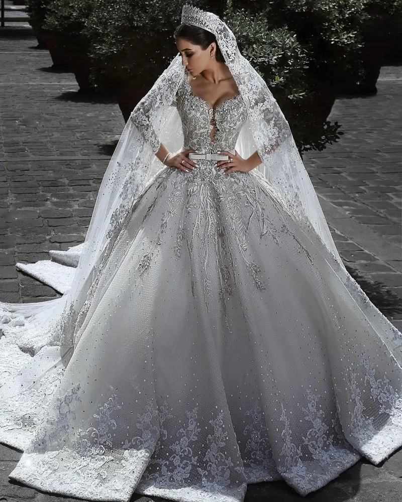 Luxury Saudi Arabic Middle East Wedding Dresses Crystal Long Sleeve Lace Ball Gown Bridal Gowns 2019 Modest Country Wedding Dress