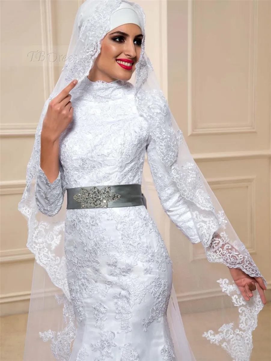 Arabic Kaftan Dubai High Low Wedding Gowns Custom Made Muslim Wedding Dresses High Neck Lace Beaded Long Sleeves With Hijab