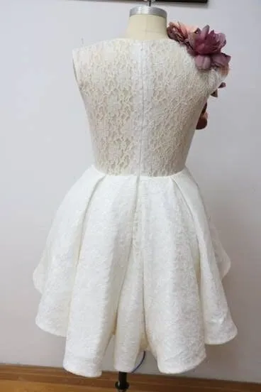 Sweety blanc robes de bal avec des fleurs faites à la main robes de bal bijou retour fermeture à glissière avec dentelle Applique court fait sur commande robe de soirée