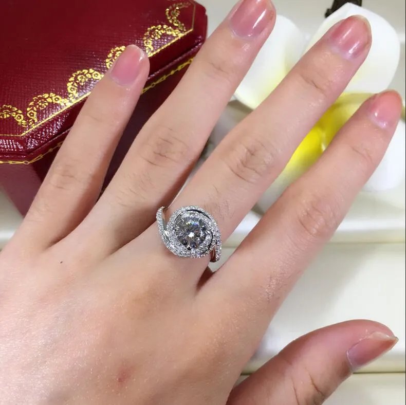 Splendido anello largo anello Donne Brand Luxury 925 Sterling Silver 3Ct Cz Diamond Gemstone Anelli Gioielli Cocktail Wedding Band Ring FO266K