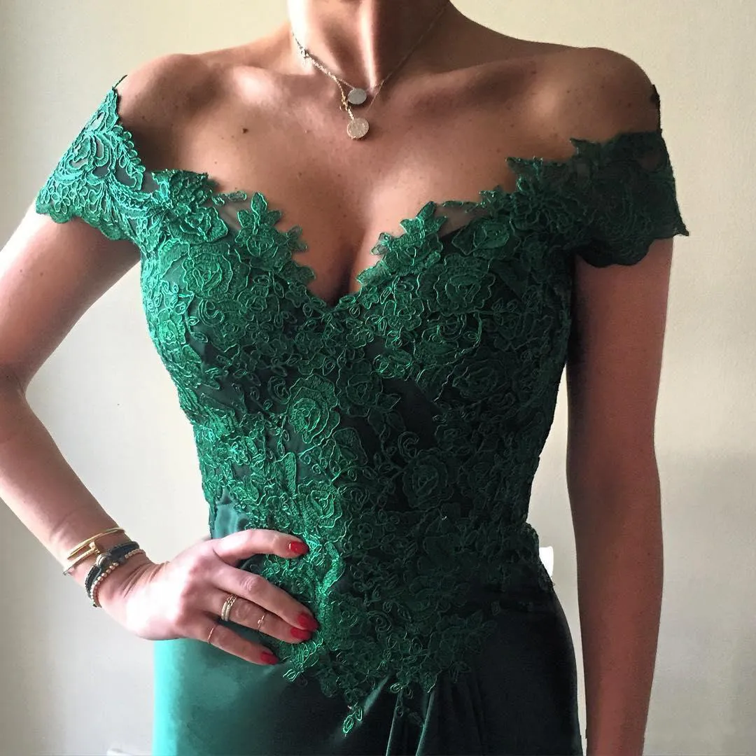 Hunter Green 2017 Evening Dresses Off Shoulder With Lace Applique A-Line Front Split Prom Dresses Back Zipper Sweep Train Custom Party Gowns