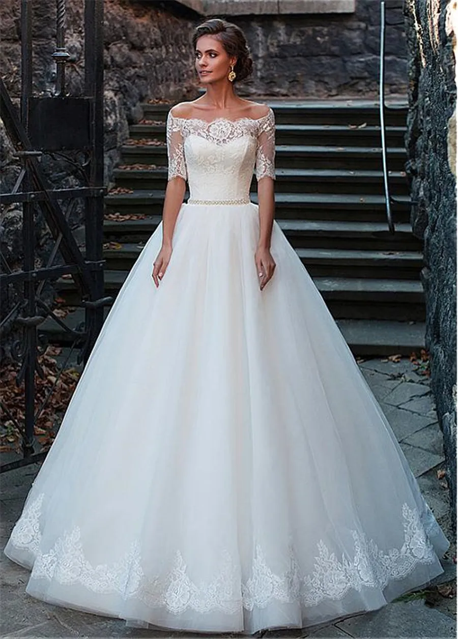 Charming Tulle Off-the-shoulder Neckline Ball Gown Half Sleeves Wedding Dresses Beading Sash Bridal Dress vestido de noiva praia