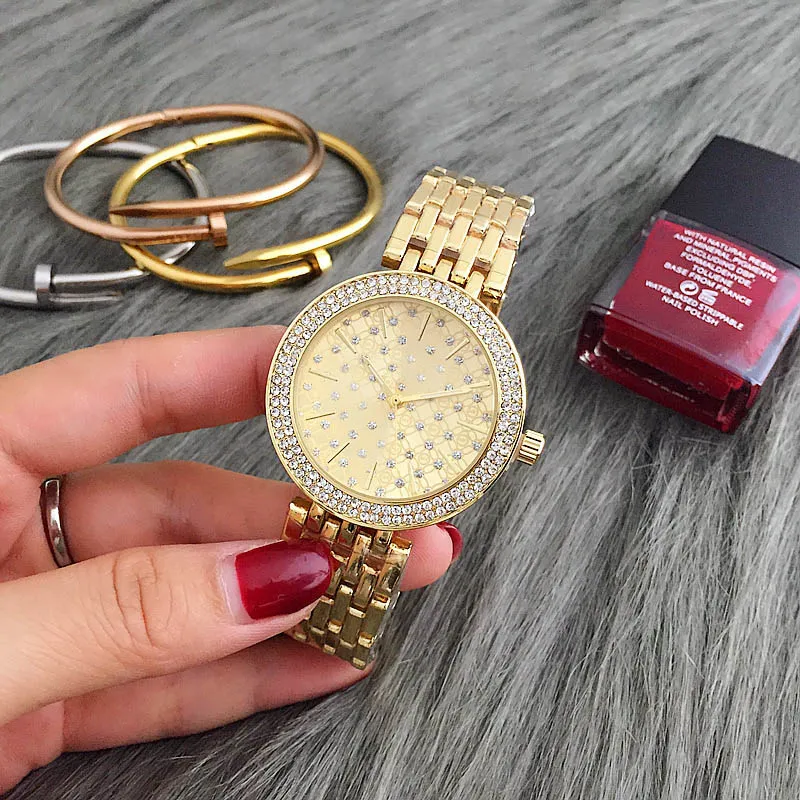 Marka mody marka damska dziewczyna krystaliczna tarcza ze stali nierdzewnej Zegarek kwarcowy zegarek M6056-3 246F