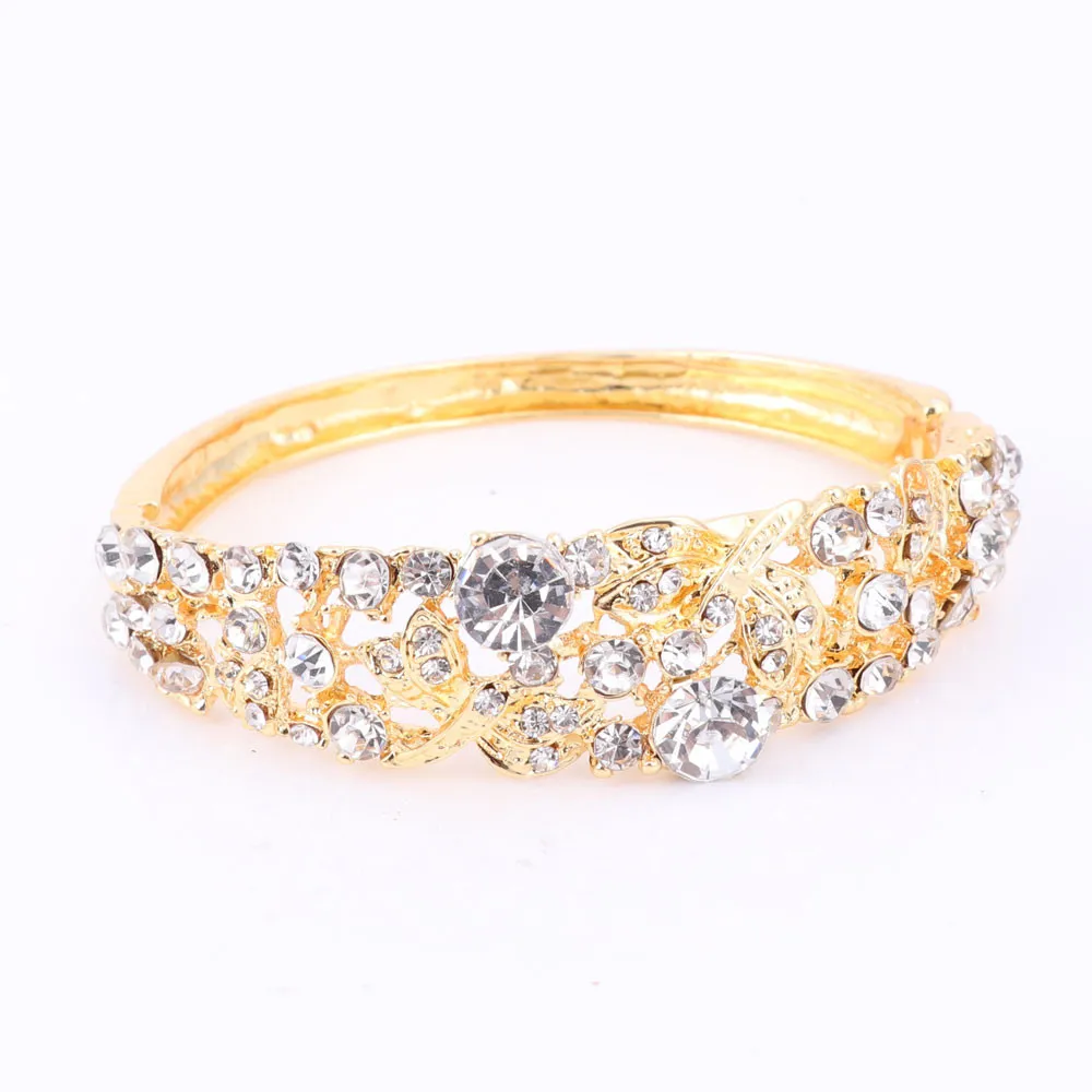 Kadın Altın Kaplama Boho Kristal Takı Seti Kolye Küpe Bilezik Yüzüğü Doğrudan Satış Bildirimi Parti Düğün Jewellr241f
