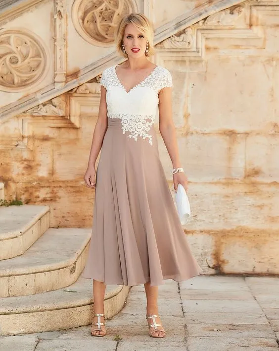 Hot Sale Tea Length Lace Mother Of The Bride Dresses Appliqued V Neck Wedding Guest Dress Chiffon A Line Plus Size Evening Gowns