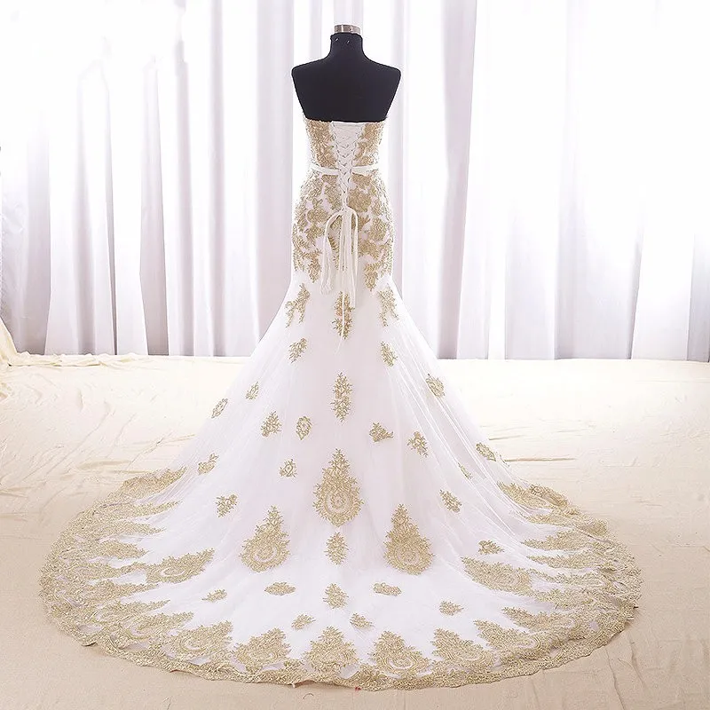 Chaple Train Elegant Wedding Gowns Golden Appliques Lace Wear Long Dress Sweetheart Neck Lace Up Back Cheap Price High Quality Vintage