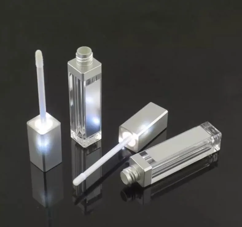 8ml 2017 LED Licht Lipgloss Behälter LED Lipgloss Flasche mit einseitigem Spiegel 300 Stück