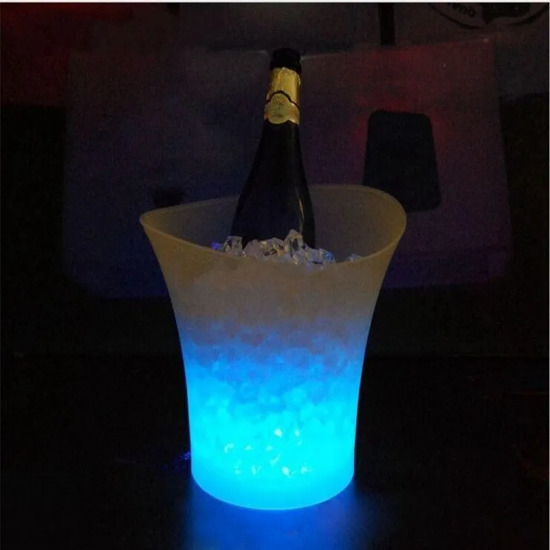 Bar 5 liter Volume Plastic LED Ice Bucket Kleur Veranderend nachtclubs LED LICHT ICE Bucket Champagne Wine Beer Ice Bucket Ship249E