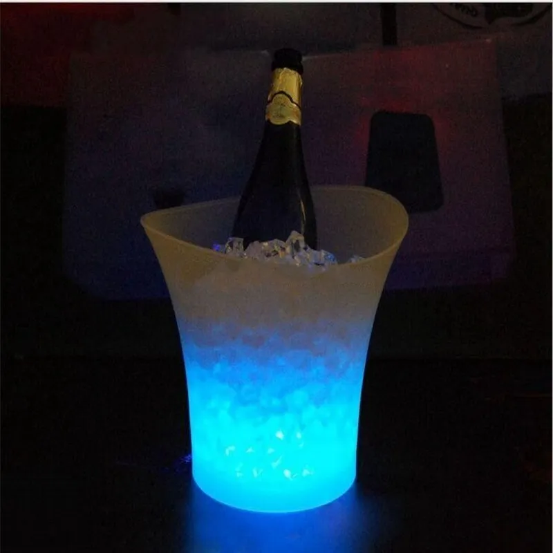 Bar 5 litros de volumen de plástico Led de hielo Color Cambio de clubes nocturnos LED LED CHARLET CHAMPAGNE BEER CERVEL