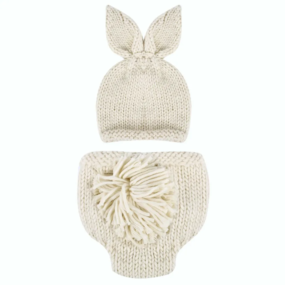 新生児の小屋の小道具バニーかぎ針編みの編み衣装セットウサギの帽子とおむつビーニーとパンツの衣装アクセサリー6738065
