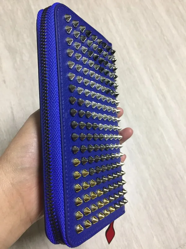 남성 짧은 클러치 지갑 Pigalle Spiked Money Money 지갑 패션 리벳 Carteira Feminina Bolsa Designer Studded Clutch Bag2912