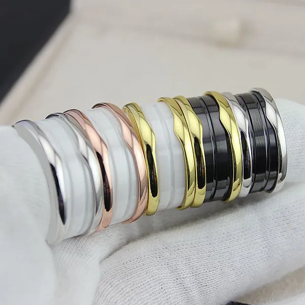 Bijoux de mode 316l Titanium en acier plaqué Version étroite de haute qualité de l'anneau céramique Ring Gold Plated Velay Black et252J
