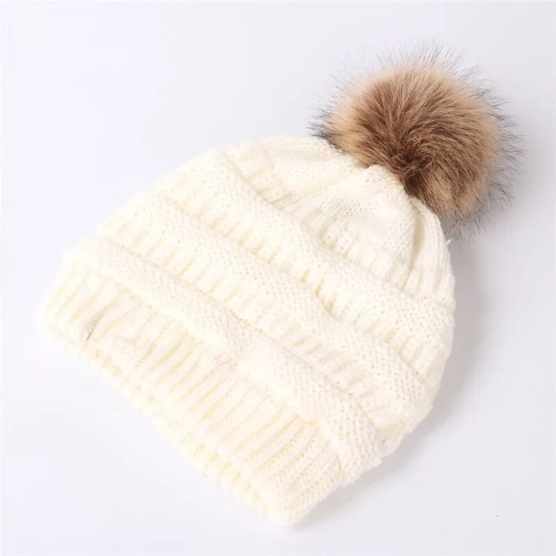 Marque hiver chaud plus épais doux extensible câble bonnets chapeaux femmes fausse fourrure Pom Pom tricoté Skullies Caps263w