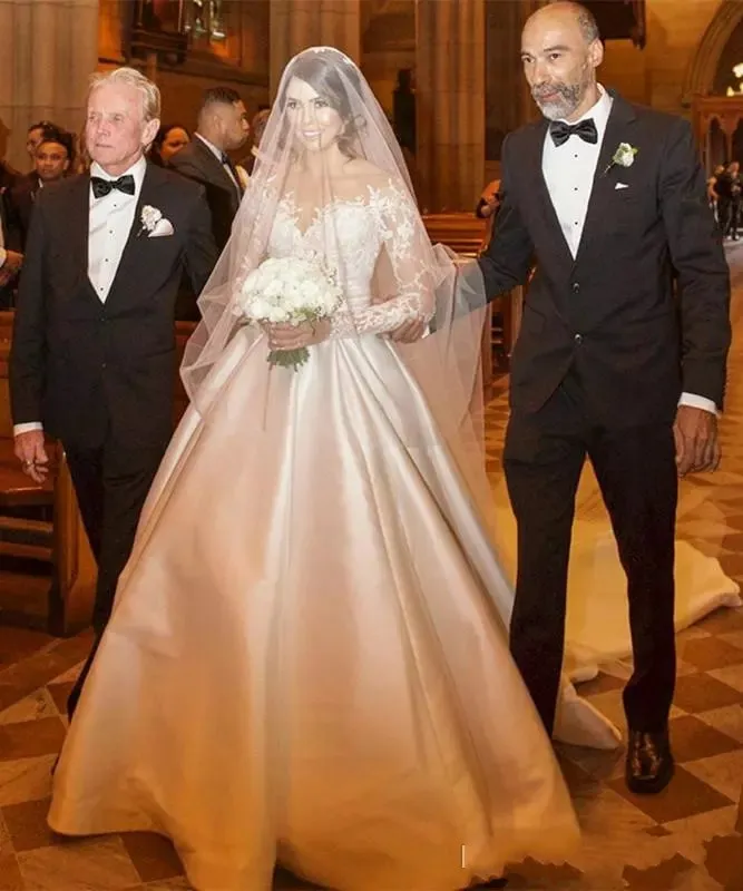 2022 New Split Lace Steven Khalil Wedding Dresses With Detachable Skirt Sheer Neck Long Sleeves Sheath High Slit Overskirts Bridal Gown