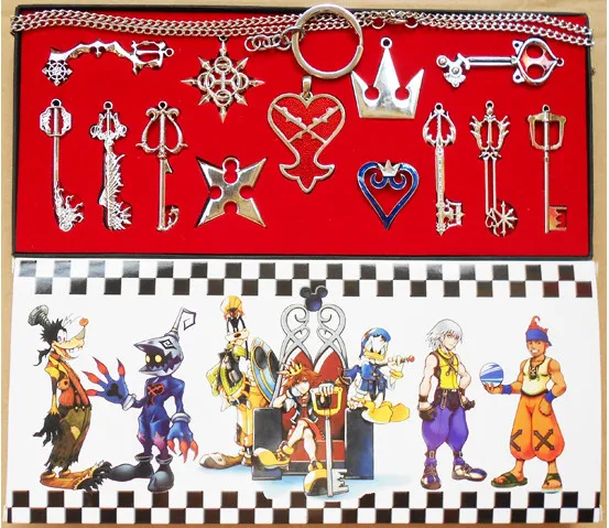 2 estilos 13 pçs / set Kingdom Hearts Cosplay Colar Sora Keyblade Chaveiro Metal Figura Brinquedo Pingentes Chaveiros 2364