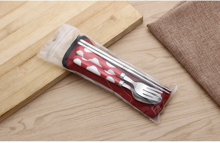 of environmentally friendly bags colorful picnic bags stainless steel cutlery three sets of cattle point handles portable set gift