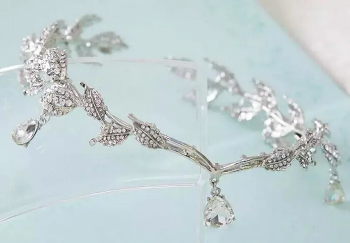 Silver Crystals Rhinestones Leaves Head Chain Jewelry Forehead Headpiece Bride Rhinestone Wedding Hair Accessories3783493