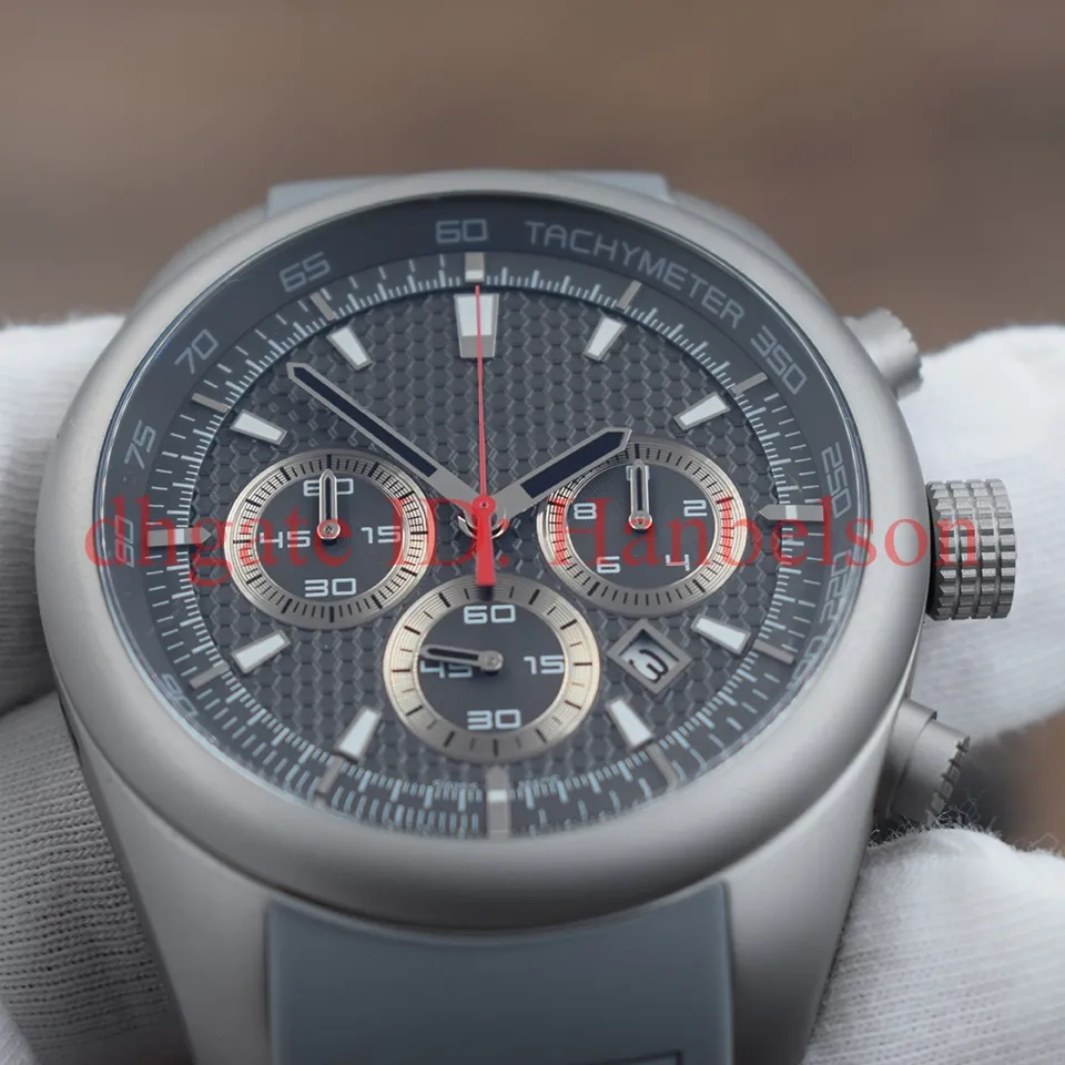 Nouveaux sports Men 6612 Chronographe multifonctionnel Quartz Watch Titanium Shell Rubber Strap Small Cador Work Fashion Mâle Male