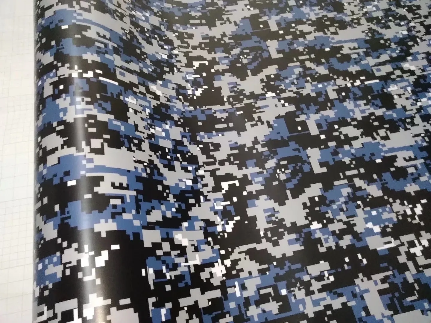 Impressive digital blue Small print Camo Vinyl For Car Wrap With air bubble Free Printed Camouflage Motor Car wrapping stickers 1.52x30m