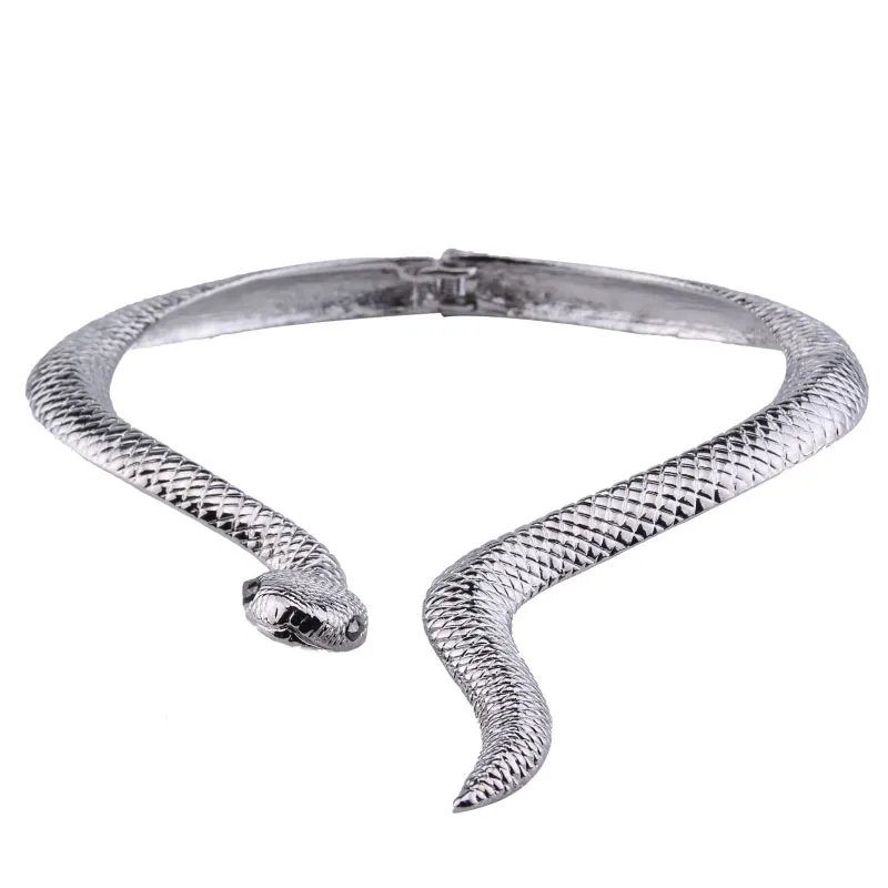 Halloween Snake with Black Eyes Curved Bar Design Adjustable Neck Collar Choker Necklace for Women Girls 219r