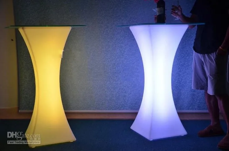 新しい充電式LED明るいカクテルテーブル防水輝くLEDバーテーブルライトアップコーヒーテーブルバーKTVディスコパーティーサプライA245G