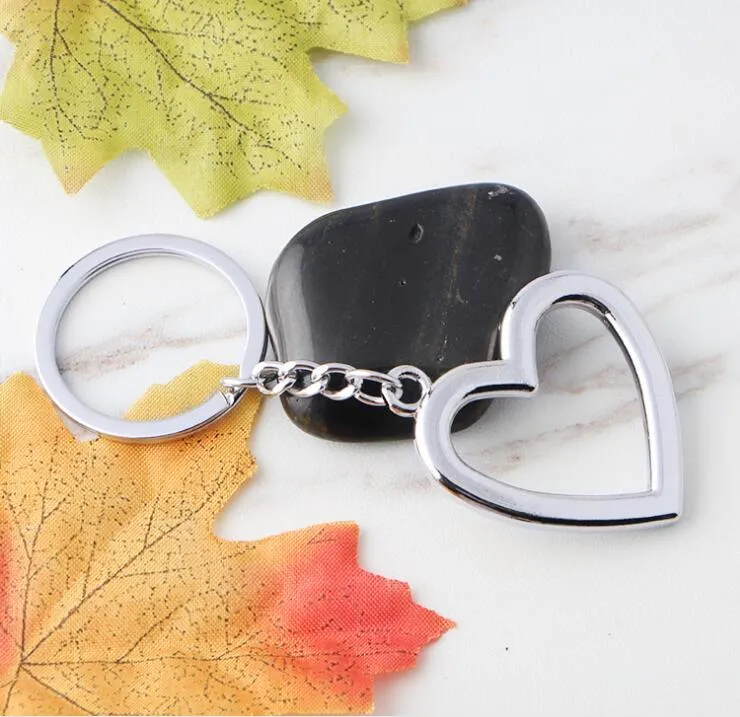 New Novelty Zinc Alloy Heart Shaped Keychains Metal Keyrings For Lovers 310F