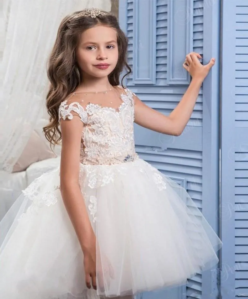 2018 Cute High Low Flower Girls Dresses For Weddings Sheer Neck Illusion Cap Sleeves Lace Tulle Sashes Pearls Princess Girls Pageant Dresses