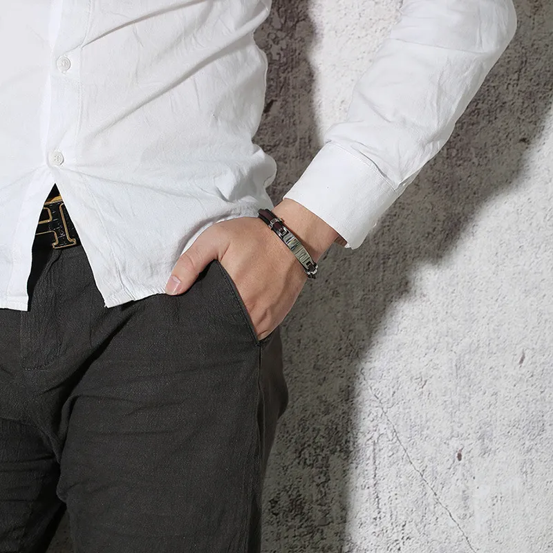 Bracelet pour homme élégant en acier inoxydable noir en cuir véritable Erkek Bileklik au poignet pour hommes 8.26 