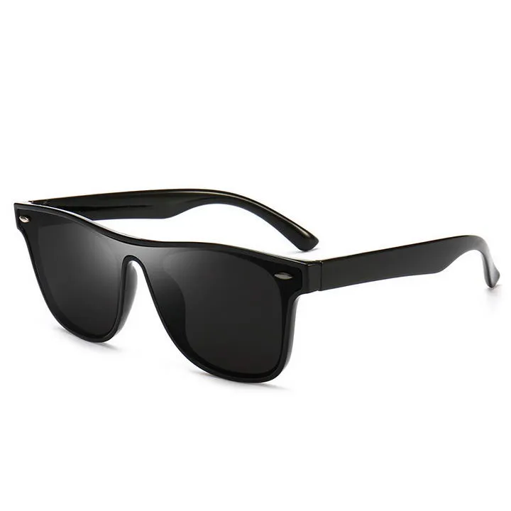 نظارة شمسية مربع أزياء الرجال الكلاسيكية Desinger Woman نظارات الشمس عكس UV400 نظارات قطعة واحدة عدسة 16A9 مع الحالات 235i