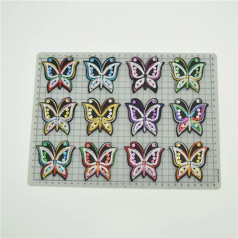 120 Mieszane Butterfly Patches Cearfy Patch Ustaw żelazo na Applique Sew Motif Badge Fix2530