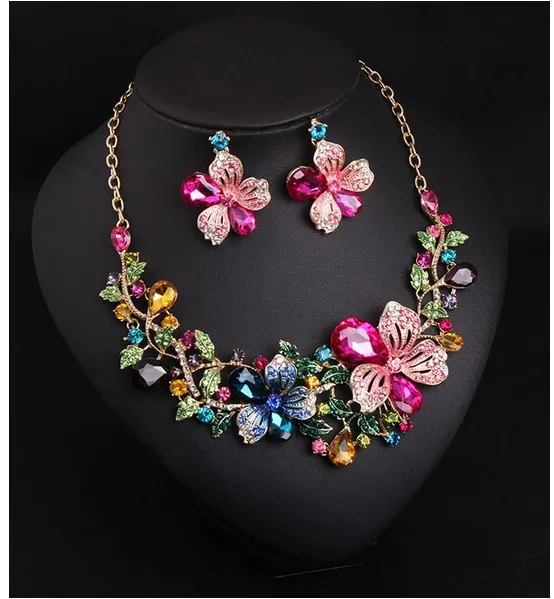 Exaggerated Flower Gemstone Ruby Eearring Necklace Set Short Clavicle Woman Bridal Jewelry Bib Statement Necklace Fashion Korean Accessories