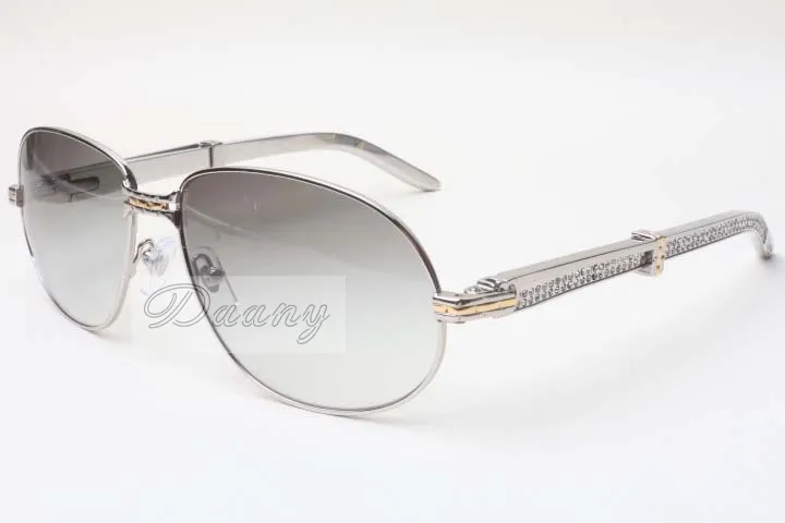 Tomada de fábrica Novos óculos de sol grandes homens casuais elegantes mulheres diamante pernas de metal com óculos de sol 566 Óculos de sol avançados tamanho 61-16-209e