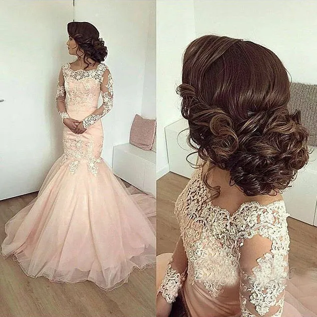 2018 Scoop Neckline Evening Dresses Long Sleeves Mermaid Prom Gowns Back Zipper Sweep Train Custom Made Formal Occasion Gowns Champagne