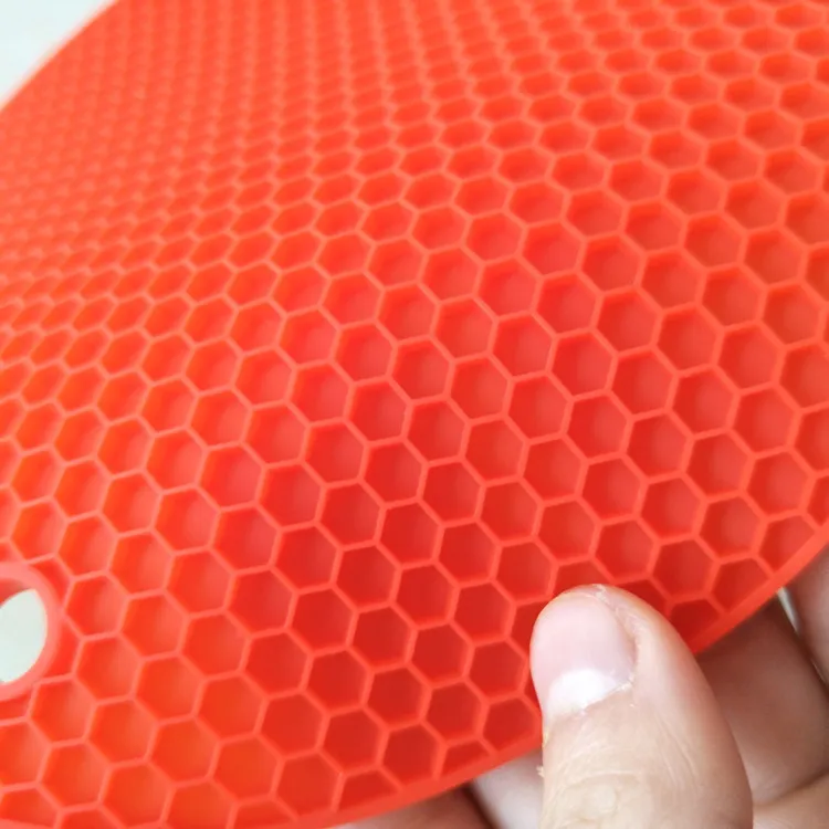 DIY cooking Mould slicone Honeycomb Mat Nonslip Heat Pad Food Platform isolated pad2297367