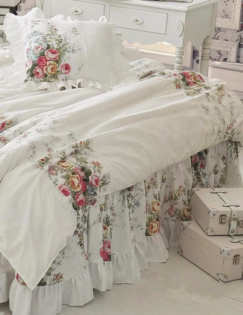 Kore tarzı bej prenses düğün yatak seti% 100 pamuklu lüks gül baskısı dantel fırfırlar yorgan yorgan kapağı yatağı yatak189u