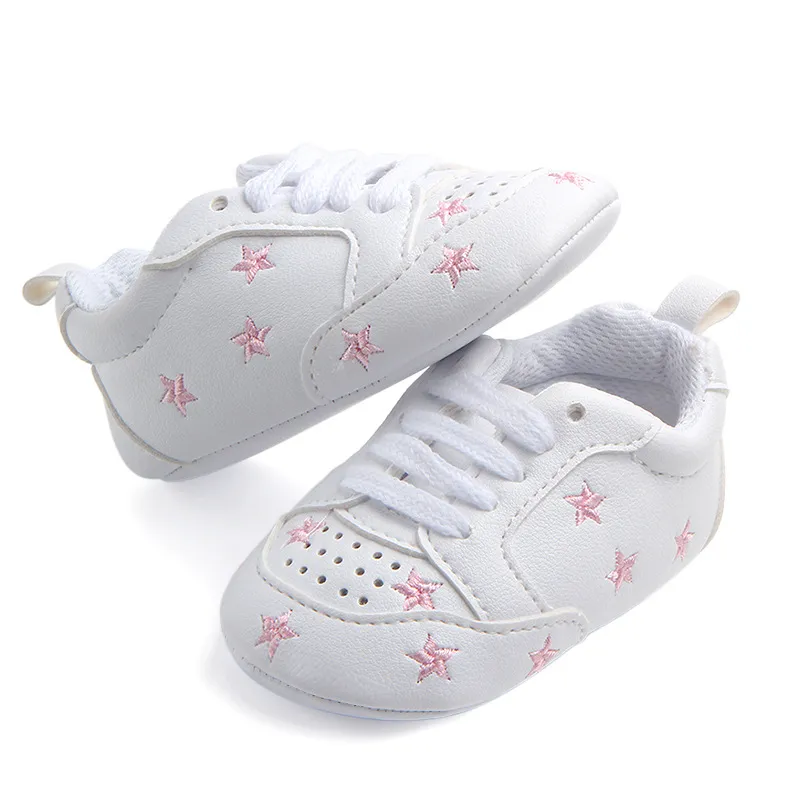 Zapatos de bebé para niños recién nacidos, niñas, corazón, patrón de estrellas, primeros pasos, niños pequeños, zapatillas de deporte de PU con cordones de 0 a 18 meses