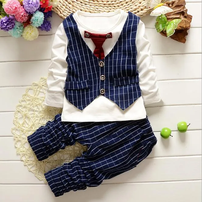 Crianças menino roupas do bebê cavalheiro terno conjuntos de roupas falso duas peças colete camisa da criança crianças 14y festa aniversário dress259q25032387301