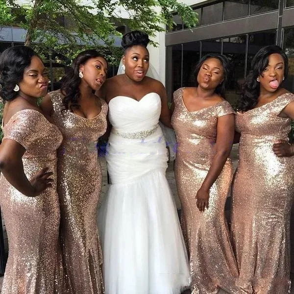 2022 African Rose Gold Sparkly Mermaid Bridesmaid Dresses Off Shoulder Sequined V Neck Plus size Sexy Beach Wedding Gowns Light Gold Champagne