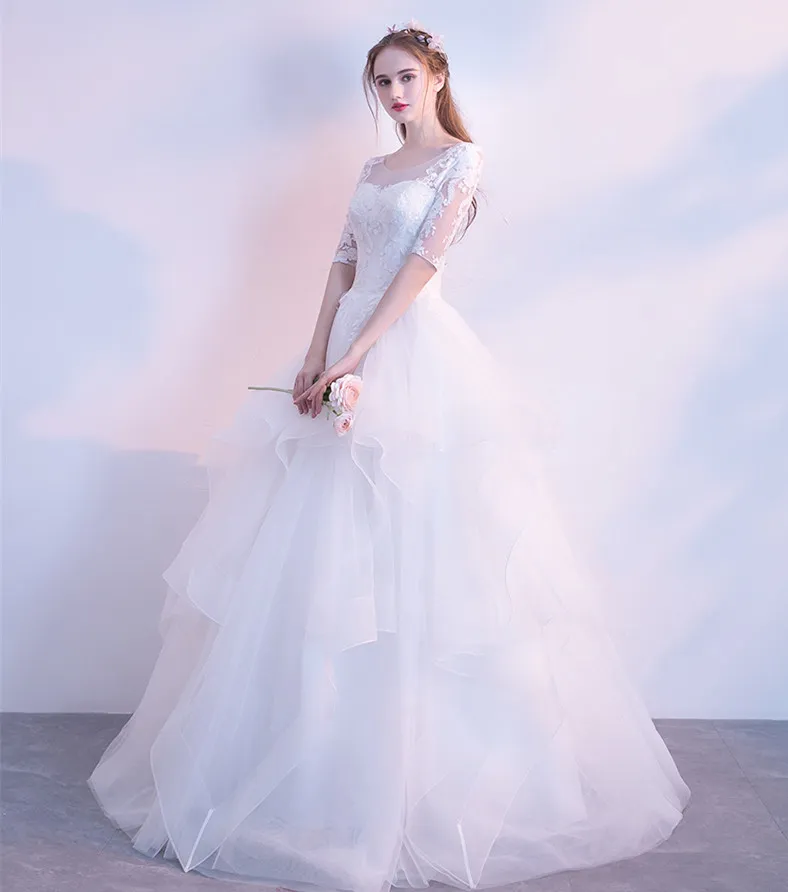 Organza with Ruffles Ball Gown Wedding Dresses New Half Sleeves Wedding Gowns Lace Appliques Bridal Gowns