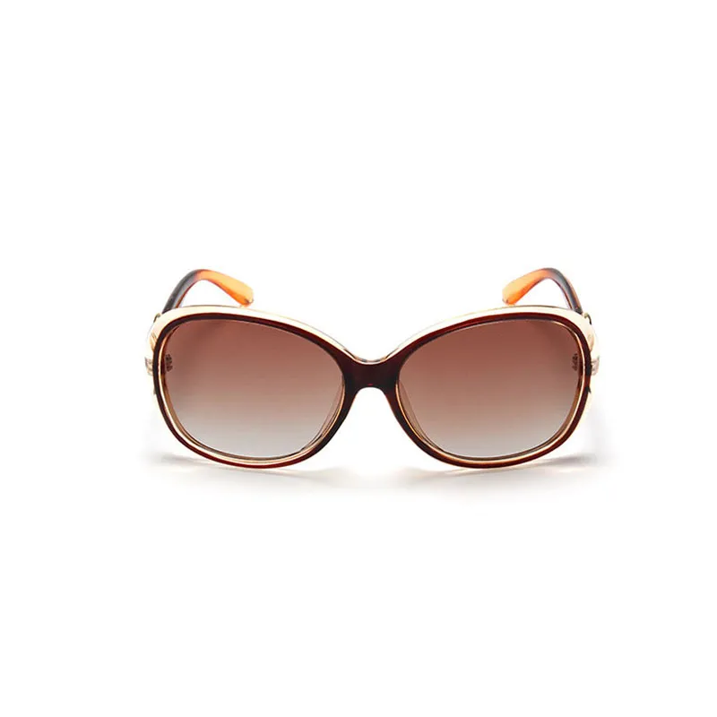 2022 Kör Polariserade solglasögon för kvinnor Fashion Lady Sun Glasögon Njuter Fest Go Shopping Fashion Accessories Eyewear UV400236T