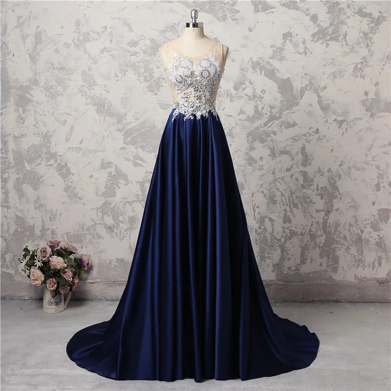 2018 New Arrival Jewel Sleeveless Evening Dresses With Applique Dark Navy A-Line Prom Gowns Sheer Back Custom Made Formal Gowns Elegant