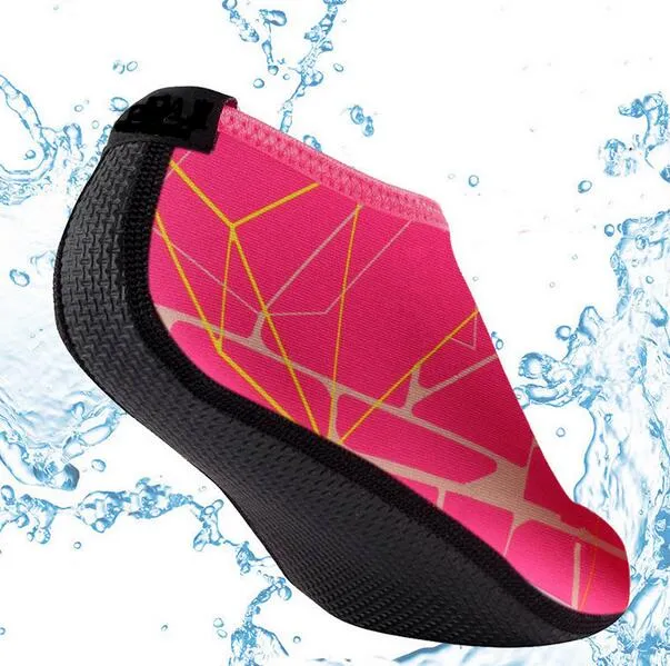 2018 다채로운 여름 새 여자 Water10 색상 신발 Watera 샌들 샌들 슬라이드에 비치 슬립에 대 한 아쿠아 슬리퍼