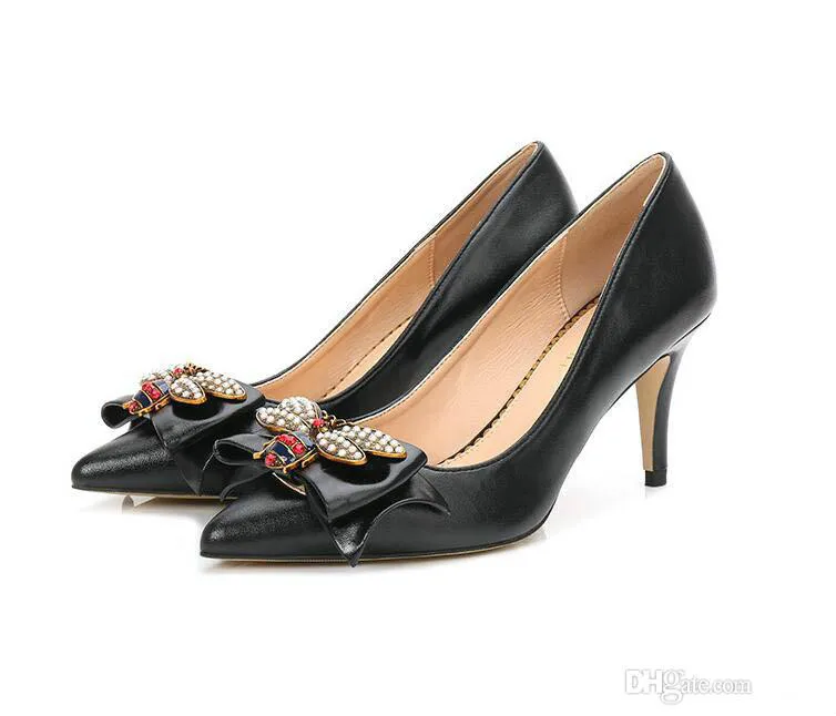 2022-lusso Designer Trendy Women Pumps nastro papillon Grandi scarpe col tacco alto sposa Sexy scarpe da sposa a punta